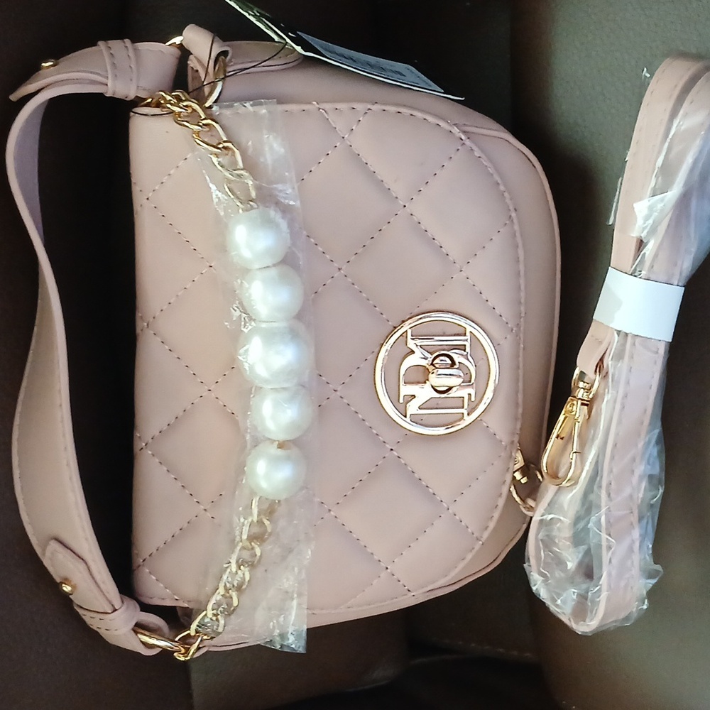 Badgley Mischka Pink Quilted Crossbody Bag with Gold Chain